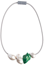 Load image into Gallery viewer, ZSISKA Design Perla 4-Bead Necklace - Coral