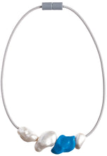 Load image into Gallery viewer, ZSISKA Design Perla 4-Bead Necklace - Coral