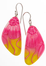 Load image into Gallery viewer, ZSISKA DESIGN - SHORT HOOK EARRING - EARRING - PRIM FLORA
