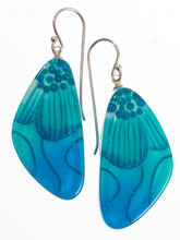Load image into Gallery viewer, ZSISKA DESIGN - SHORT HOOK EARRING - EARRING - PRIM FLORA