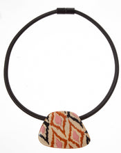Load image into Gallery viewer, ZSISKA DESIGN - MAGNETIC CLOSURE - SINGLE BEAD - NECKLACE - ANDA