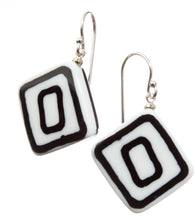 Load image into Gallery viewer, ZSISKA DESIGN - SHORT HOOK EARRING - SINGLE BEAD - EARRING - VERTIGO