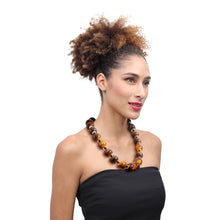 Load image into Gallery viewer, ZSISKA DESIGN - NECKLACE - COLOURFULBEADS - Model Photo