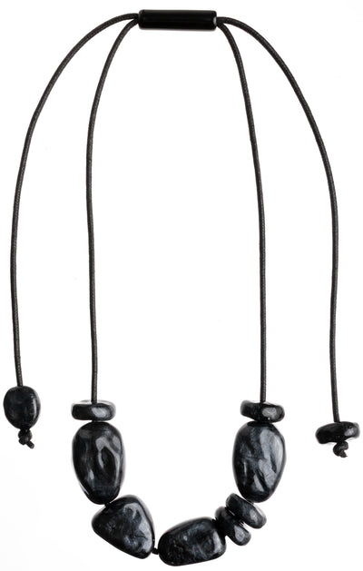 ZSISKA Design Organic 8-Bead Necklace - Manta