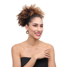 Load image into Gallery viewer, ZSISKA DESIGN - SHORT HOOK EARRING - SMALL - EARRING - ORGANIC