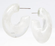 Load image into Gallery viewer, ZSISKA DESIGN - PIN EARRING - SINGLE BEAD - EARRING - ORI