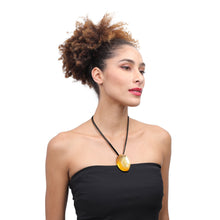 Load image into Gallery viewer, ZSISKA DESIGN - PENDANT - ADAMAS - Model Photo