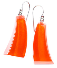 Load image into Gallery viewer, ZSISKA DESIGN - SHORT HOOK EARRING - SMALL - EARRING - EMOCION