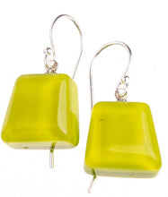 Load image into Gallery viewer, ZSISKA Design Luz 1-Bead Earrings - Emerald