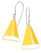 Load image into Gallery viewer, PRUE BY ZSISKA - SHORT HOOK EARRING - EARRING - JOY