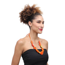 Load image into Gallery viewer, PRUE by ZSISKA - NECKLACE - PYRITE - Model Photo