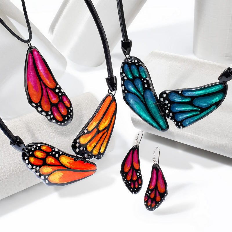 PRUE by ZSISKA — PAPILLON