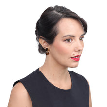 Load image into Gallery viewer, ZSISKA DESIGN - EARRING - COLOURFULBEADS - Model Photo
