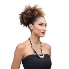 Load image into Gallery viewer, ZSISKA DESIGN - NECKLACE - BESS - Model Photo
