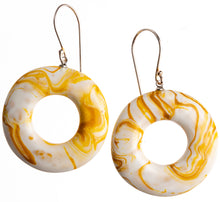 Load image into Gallery viewer, ZSISKA Design Organic 1-Bead Earrings - Manta
