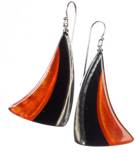 ZSISKA DESIGN - SHORT HOOK EARRING - JEZEBEL