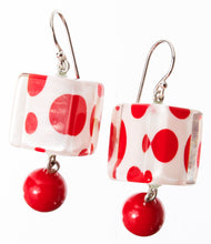 Load image into Gallery viewer, ZSISKA DESIGN - SHORT HOOK EARRING - ITSY BITSY
